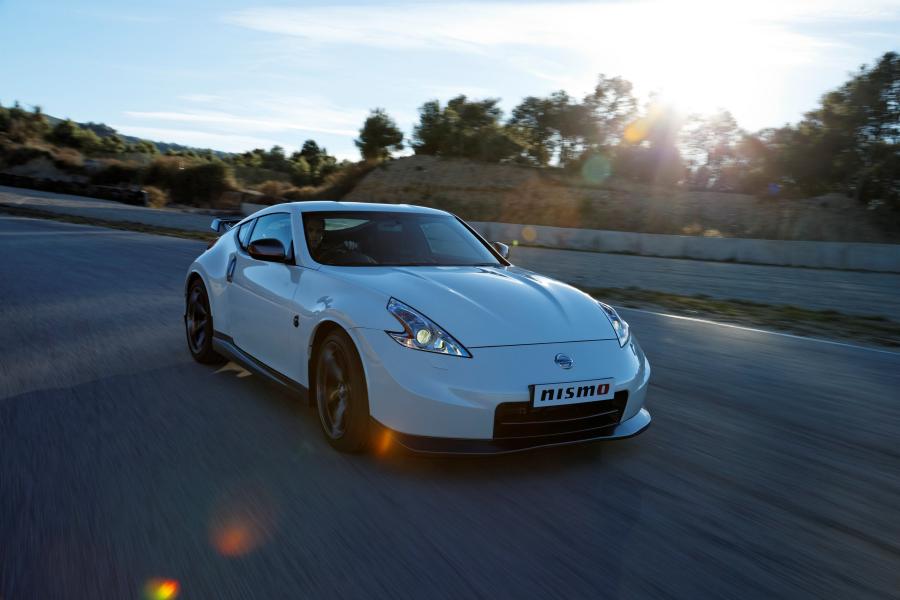  Nissan 370Z by Nismo 2013 года  (фото 14 из 90)